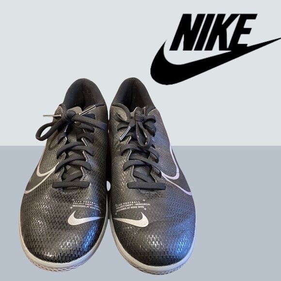 Nike Vapor 13 Club IC Soocer Cleats Shoes 7 - Picture 3 of 5